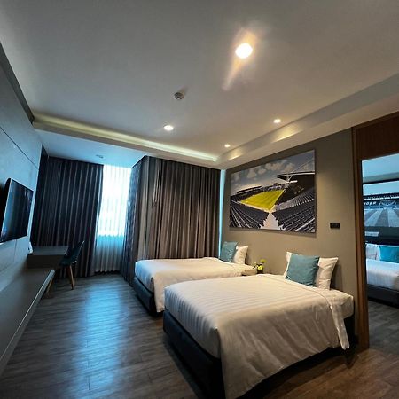 The Crystal Hotel Buriram - Formerly X2 Vibe Бурирам Екстериор снимка